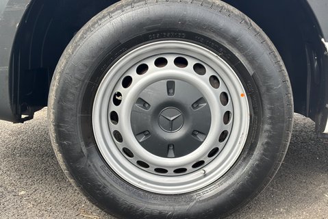 Mercedes-Benz Sprinter 314 Cdi Single Cab Cage Tipper 31