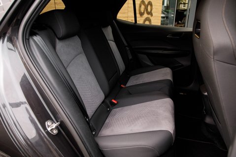 Cupra Born V3 44