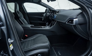 Jaguar XE SV PROJECT 8 19