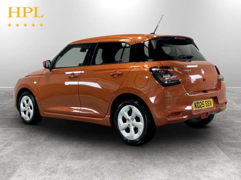 Suzuki Swift 1.2 MHEV Motion Hatchback 5dr Petrol Hybrid Manual Euro 6 (s/s) (82 ps) Air 5