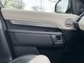 Land Rover Discovery R-DYNAMIC HSE MHEV 23