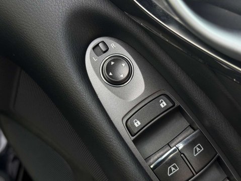 Infiniti Q50 2.2d SE Auto Euro 6 (s/s) 4dr 75