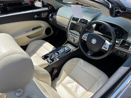 Jaguar XKR 5.0 V8 Convertible 2dr Petrol Auto Euro 5 (510 ps) 3