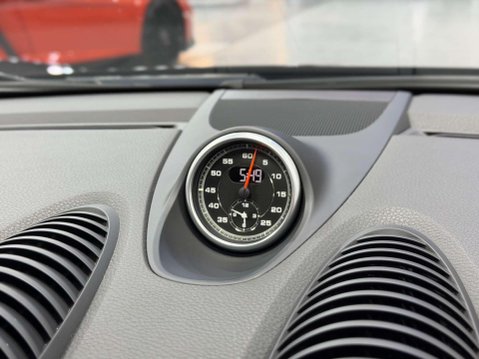 Porsche 718 Cayman 2.0T Coupe 2dr Petrol PDK Euro 6 (s/s) (300 ps) 43