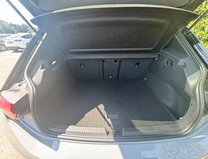 Volkswagen ID.3 Pro 58kWh Family Hatchback 5dr Electric Auto (145 ps) 10
