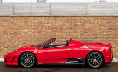 Ferrari 430 Scuderia Spider 16M 2
