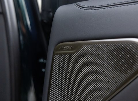 Land Rover Range Rover P550e AUTOBIOGRAPHY 34