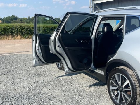 Nissan X-Trail 1.6 dCi Tekna Euro 6 (s/s) 5dr 16
