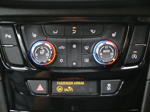 Vauxhall Mokka X 1.4i Turbo ecoTEC Elite Nav Euro 6 (s/s) 5dr 17
