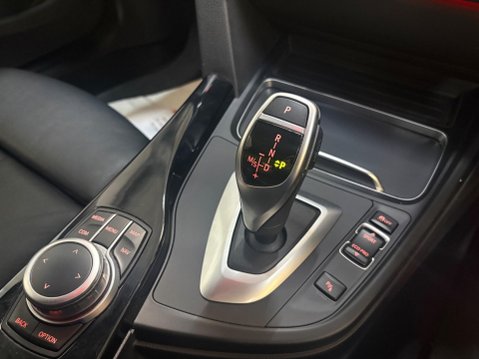 BMW 4 Series 2.0 420i GPF Sport Auto xDrive Euro 6 (s/s) 2dr 23