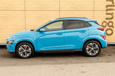 Hyundai KONA PREMIUM 14