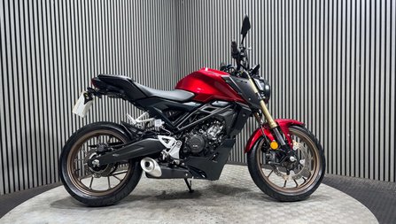 Honda CB 2024 ONLY 3K EXCELLENT CONDITION WARRANTY 125CC