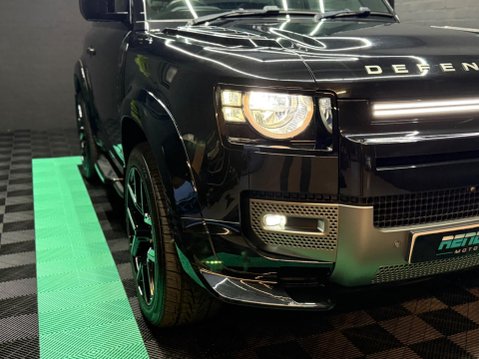 Land Rover Defender 3.0 D250 MHEV X-Dynamic S Auto 4WD Euro 6 (s/s) 3dr 24