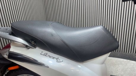Piaggio Liberty 2012 PROJECT 2 STROKE 2T SCOOTER SPARES OR REPAIR 50CC 21