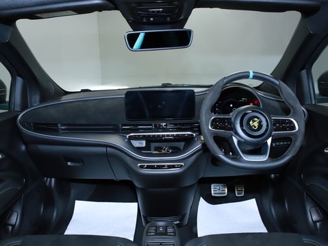 Abarth 500 114kW Turismo 42.2kWh 3dr Auto 18