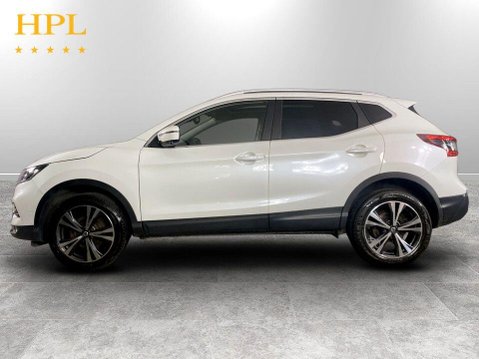 Nissan Qashqai 1.5 dCi N-Connecta SUV 5dr Diesel DCT Auto Euro 6 (s/s) (115 ps) Air Con - 4