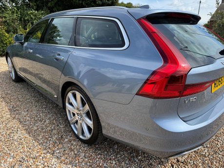 Volvo V90 2.0 D5 PowerPulse Inscription Auto AWD Euro 6 (s/s) 5dr 12