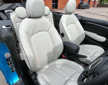 Mini Convertible 1.5 Cooper Exclusive Auto 2dr 55