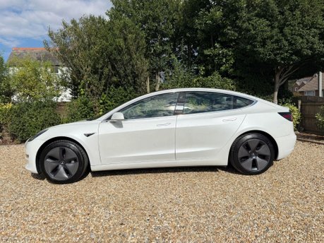 Tesla Model 3 (Dual Motor) Long Range Auto 4WDE 4dr 3