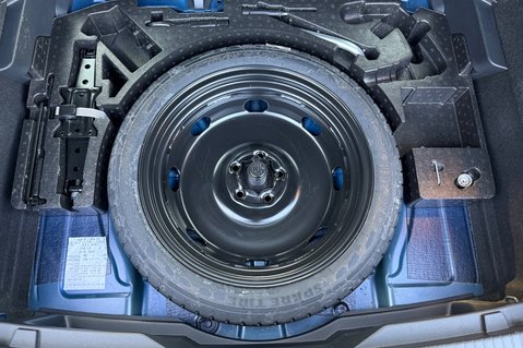 Volkswagen T-Roc R TSI 4MOTION DSG - LAPOIZ BLUE -FULL VOLKSWAGEN SERVICE HISTORY -CARPLAY 52