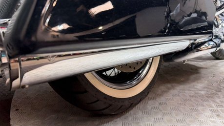 Harley-Davidson Touring 1690 FLHRC ROADKING CLASSIC 2012, MANY EXTRAS, LONG MOT 19