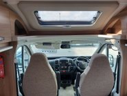 Swift Escape 694 2022 11