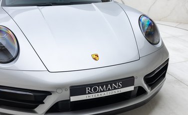 Porsche 911 Targa 4 GTS (992) 41