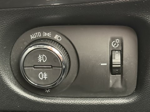 Vauxhall Mokka 100kW Ultimate 50kWh 5dr Auto 31