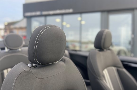 Mini Convertible COOPER S CLASSIC AUTO CONVERTIBLE 26