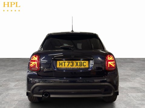 Mini Hatch 1.5 Cooper Exclusive Hatchback 5dr Petrol Steptronic Euro 6 (s/s) (136 ps) 6