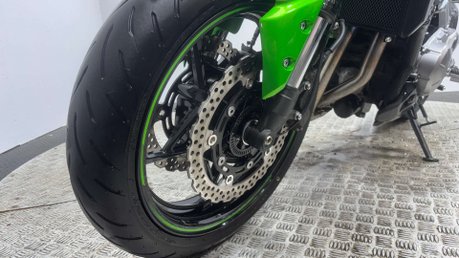 Kawasaki Z900 2017 ONLY 8K NEW MOT SUPER NAKED EXCELLENT CONDITION 900CC 33