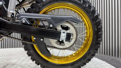 Bluroc Motorcycles Hero 2026 ONLY 10KM 1 OWNER ENDURO SCRAMBLER BIKE 125CC 21