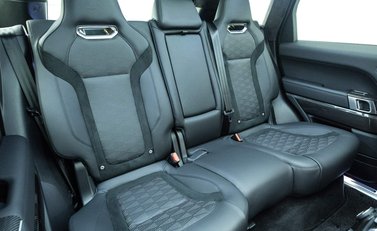Land Rover Range Rover Sport SVR CARBON EDITION 10