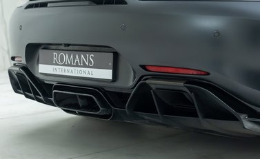 Mercedes-Benz AMG GT R Roadster 40
