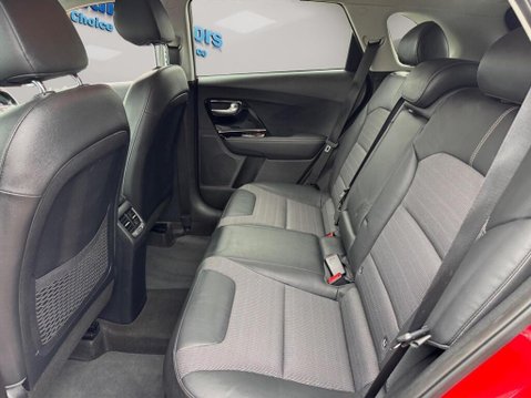 Kia Niro 1.6h GDi 2 DCT Euro 6 (s/s) 5dr 44