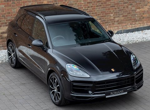 Porsche Cayenne Turbo 8