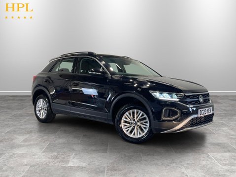 Volkswagen T-Roc 1.5 TSI Life SUV 5dr Petrol DSG Euro 6 (s/s) (150 ps) 1