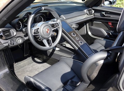 Porsche 918 Spyder 22