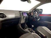 Toyota Aygo 1.0 VVT-i x-play Hatchback 5dr Petrol Manual Euro 6 (s/s) (71 ps) 15