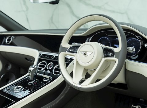 Bentley Continental GT V8 Convertible 12
