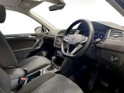 Volkswagen Tiguan 1.5 TSI Elegance SUV 5dr Petrol DSG Euro 6 (s/s) (150 ps) Air Con - Alloys 12