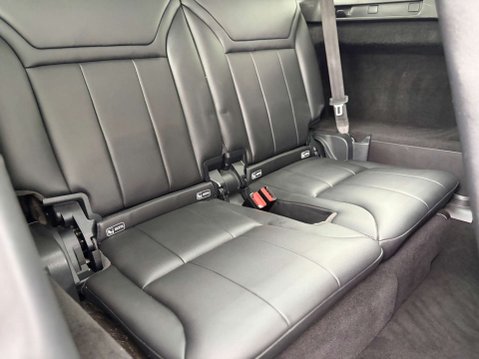 Land Rover Discovery 2.0 Discovery SE SD4 Auto 4WD 5dr 33