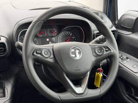Vauxhall Combo Life 1.5 Turbo D Energy XL 5dr 17