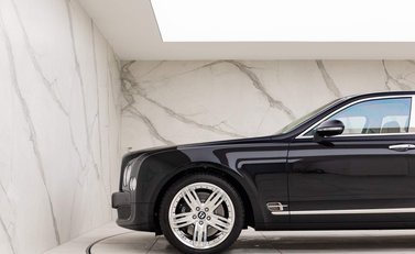 Bentley Mulsanne V8 26