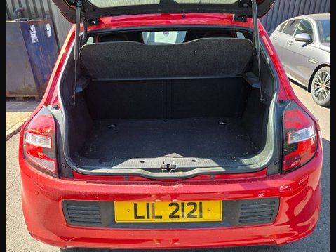 Renault Twingo 0.9 Twingo Dynamique TCe Auto 5dr 9
