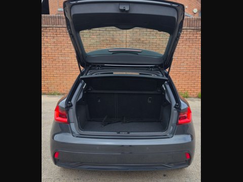 Audi A1 1.0 A1 Sportback 30 TFSI Sport 5dr 19