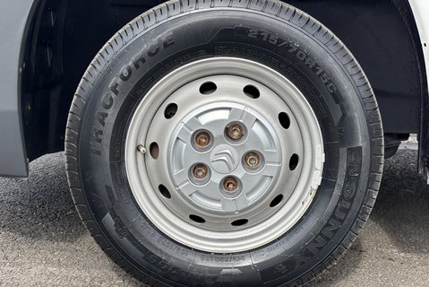 Citroen Relay 35 L2 Single Cab Tipper - Air Con / New Body 28