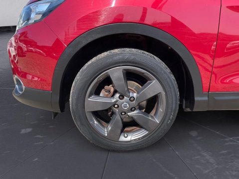 Nissan Qashqai 1.2 DIG-T n-tec 2WD Euro 6 (s/s) 5dr 10