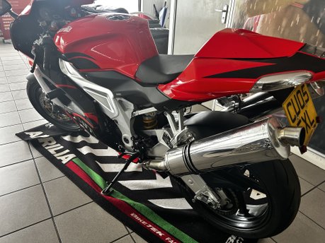Aprilia RSV RSV MILLE 04