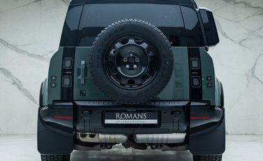 Land Rover Defender 110 TROPHY EDITION KESWICK 22